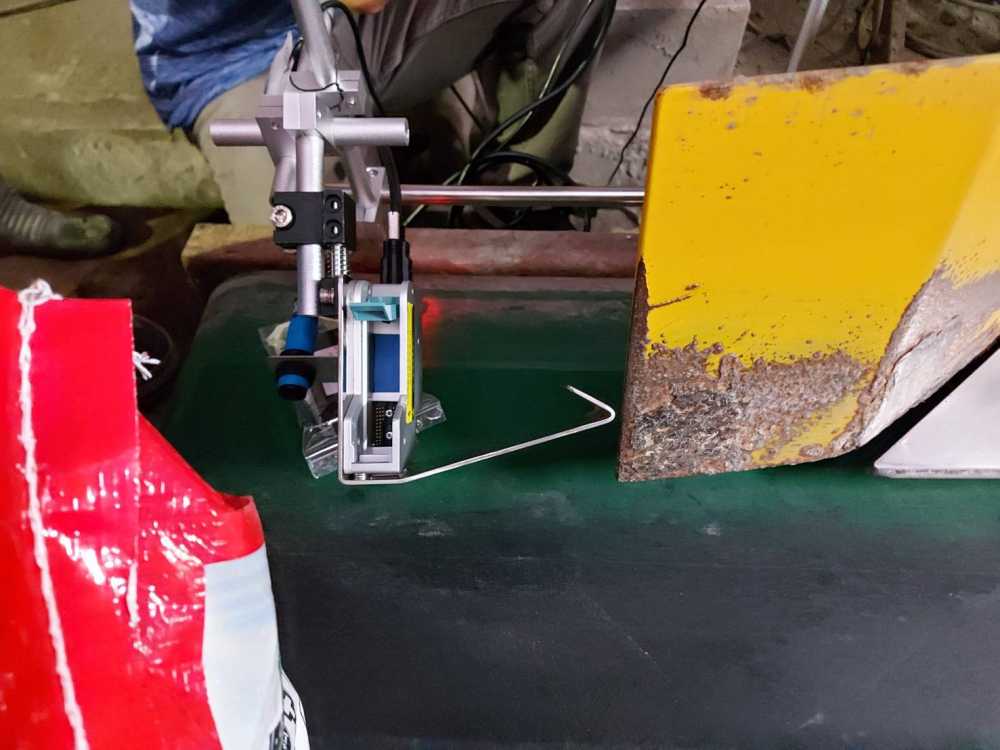 [噴印機]-肥料編織袋噴印機