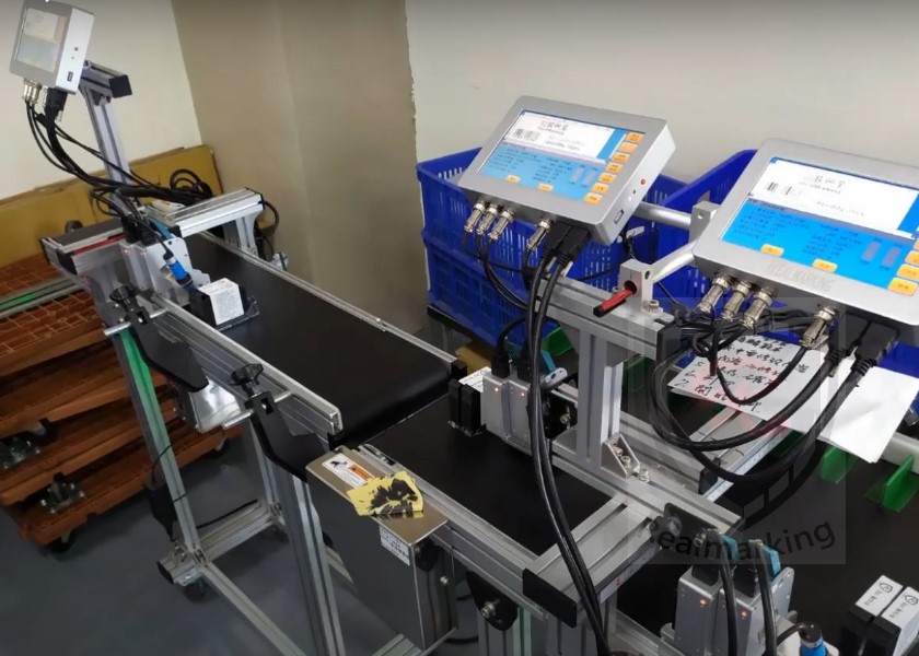 (包裝盒雙面多台噴印)-RA2+ 勁騰興業 噴印機 噴碼機 噴字機